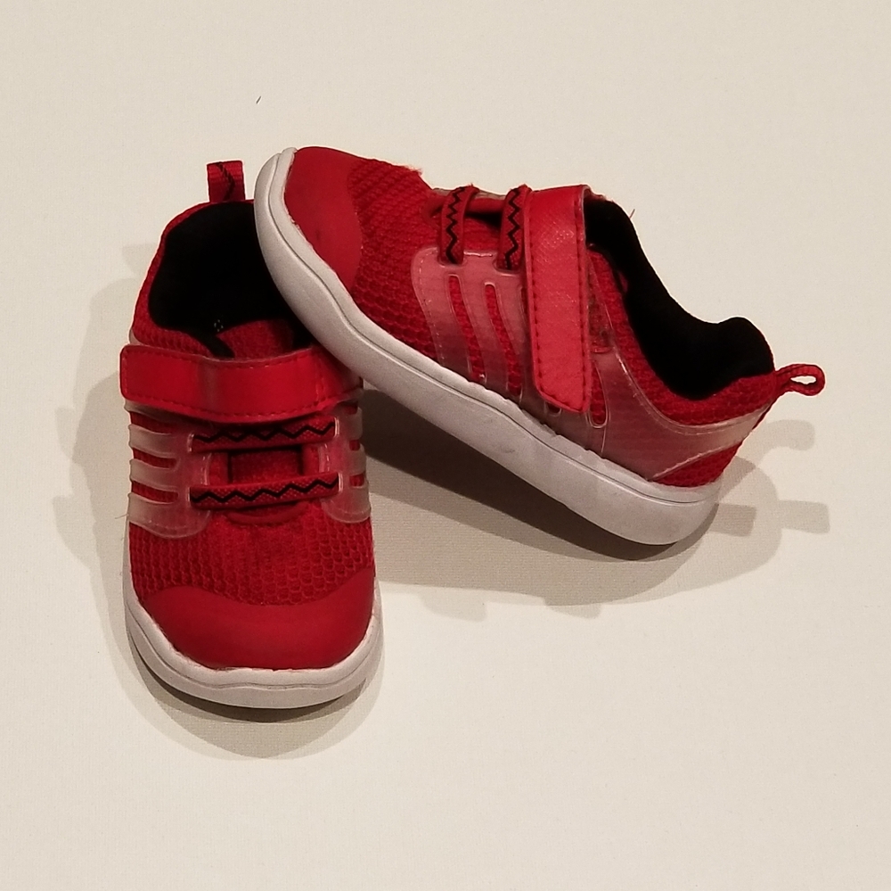 🔥5/$10  6 size baby red shoes